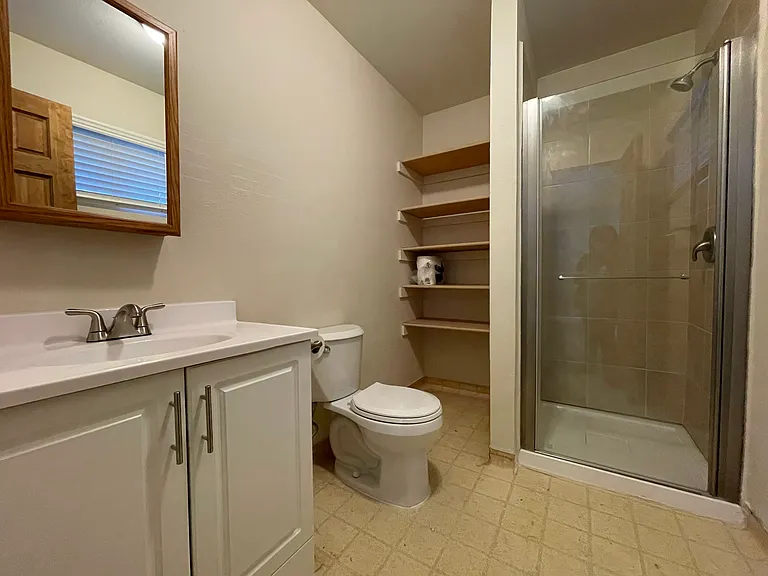 48220 White Oak Dr — Photo 9
