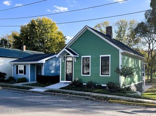 927 W 1st St, Madison, IN 47250