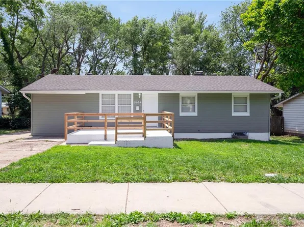 5164 Palmer Dr, Kansas City, MO 64129