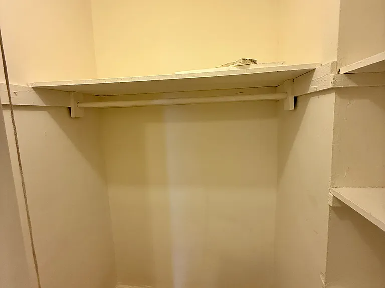 14435 35th Ave #5G — Photo 6