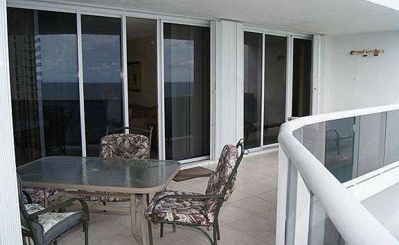 4th image of 16711 Collins Ave APT 2601