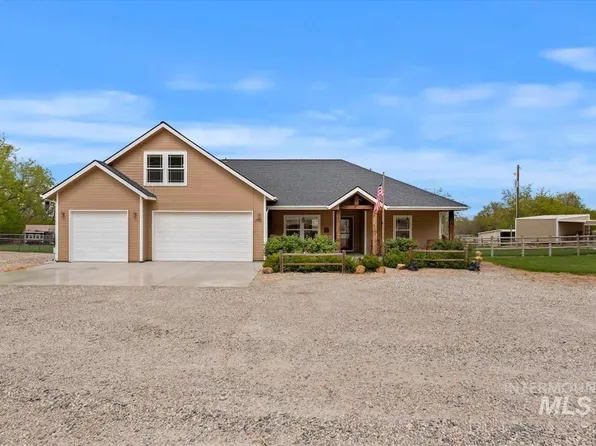 2492 W South Slope Rd, Emmett, ID 83617