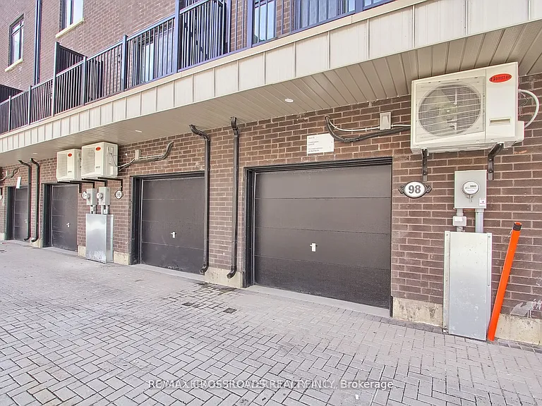 98 Bartley Dr — Photo 32