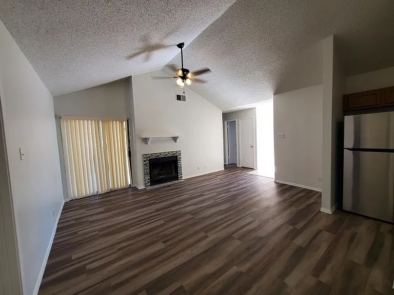 124 Whisper Way — Photo 5