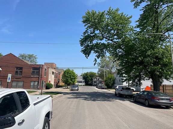 4th image of 13816 S Wabash Ave