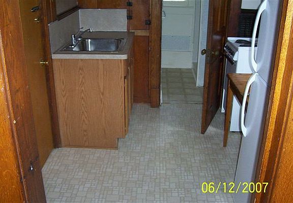 804 #2 - Kitchen