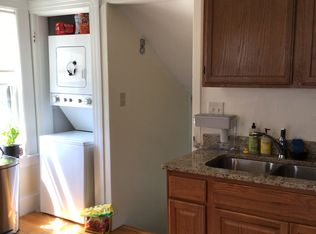 110 King St, Northampton, MA 01060