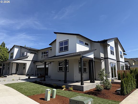 5th image of 8617 NE 136th Ave #138