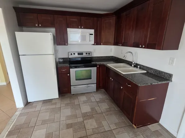 1402 N Osceola Ave, Clearwater, FL 33755