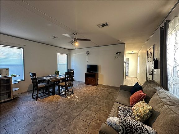 5th image of 6038 Horizon Dr