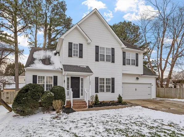 205 Capello Ct, Holly Springs, NC 27540