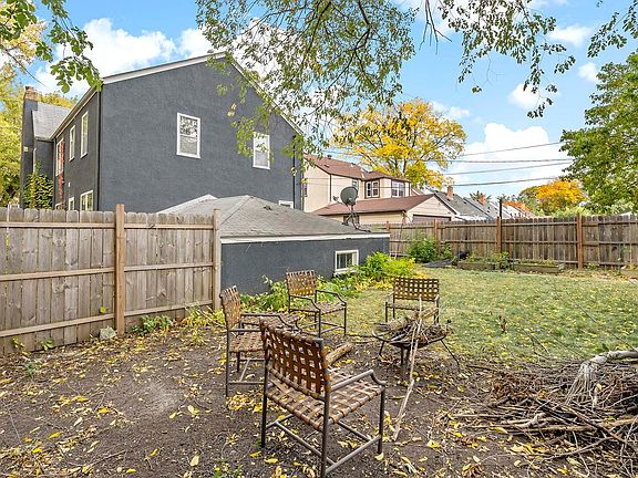 4th image of 4253 27th Ave S #2