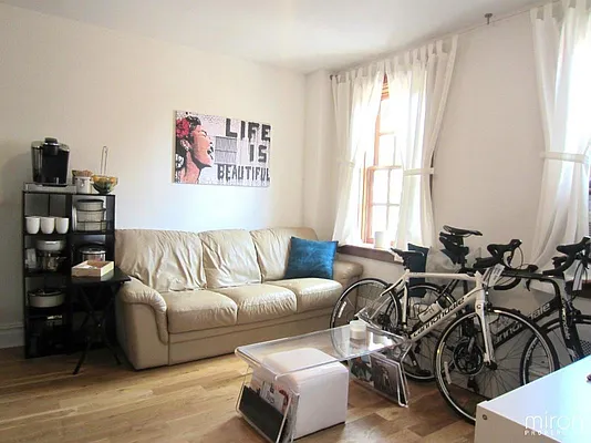 Rented by Westminster Management | media 9