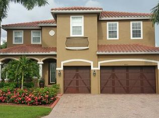 8457 Sumner Ave, Fort Myers, FL 33908