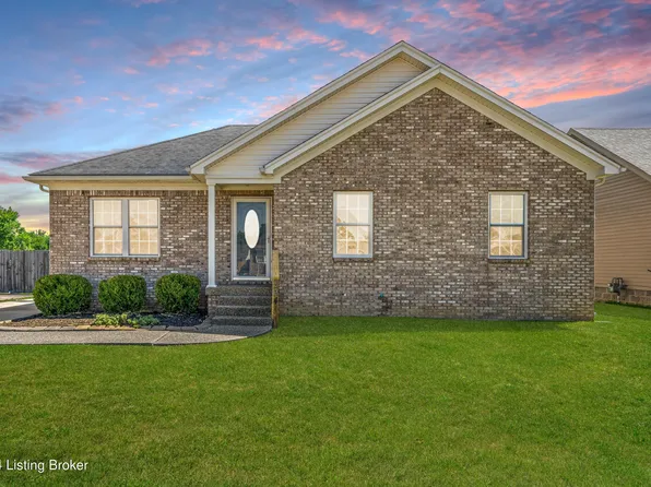 594 Tecumseh Dr, Shepherdsville, KY 40165
