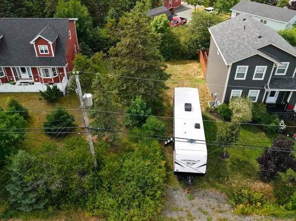 53 Porters Road, Conception Bay South, NL A1X6T5