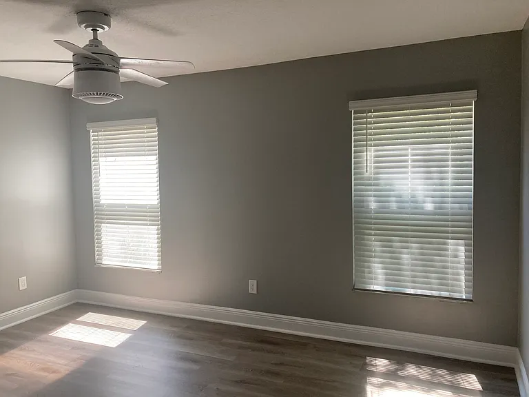 10606 Whitman Cir — Photo 8
