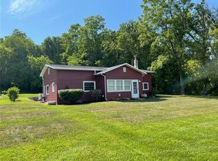 14509 W Bay Rd, Sterling, NY 13156