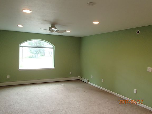 5th image of 1301 Berea Ct #A