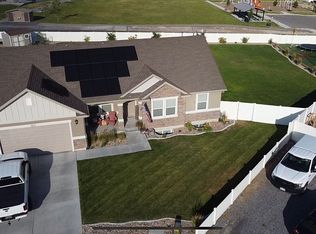 2157 E Blue Sky Ct, Eagle Mountain, UT 84005