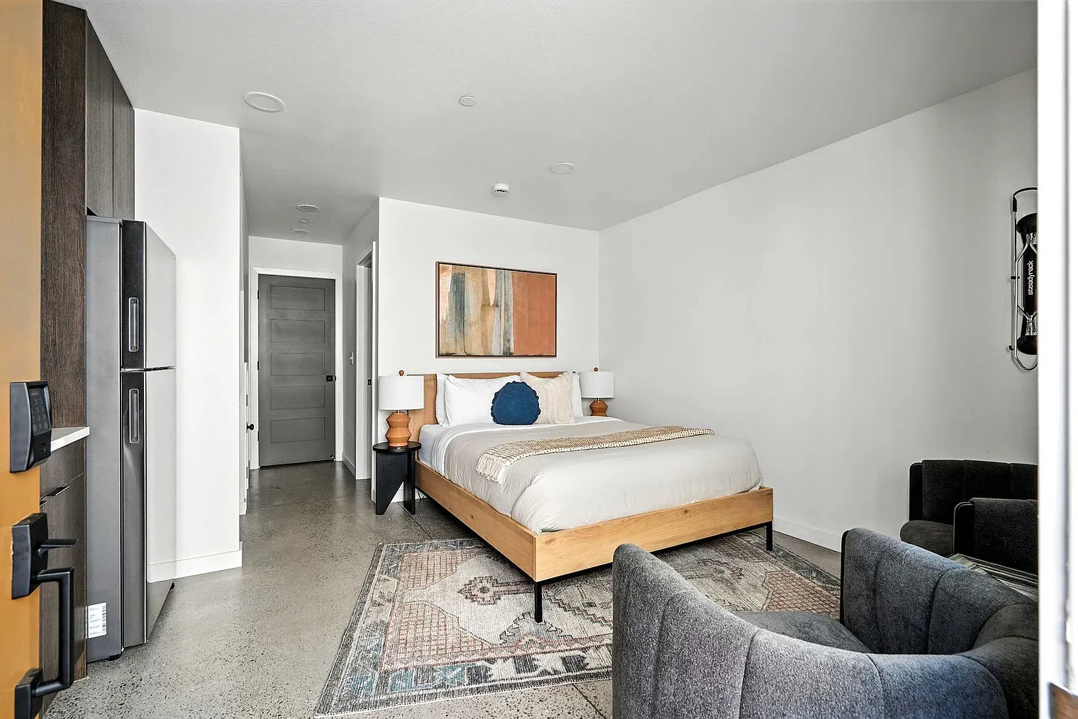 Studio, 1.0 bath, 290 sqft, $2,369 — Photo 3