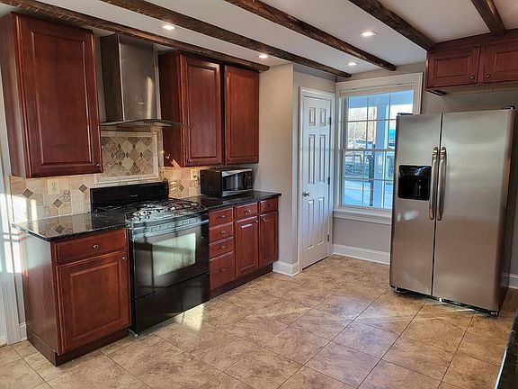 Kitchen West Facing