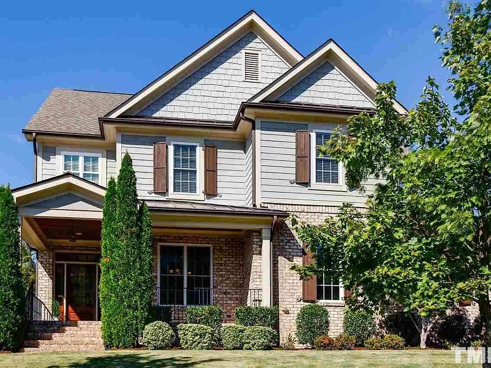 1st image of 13 Wesleywood Dr