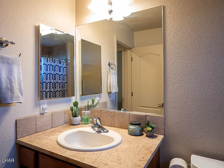 3761 Hiawatha Dr — Photo 34