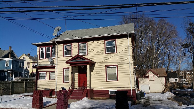 2nd image of 18 Washington Ave
