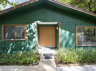 923 SW 98th St, Gainesville, FL 32607