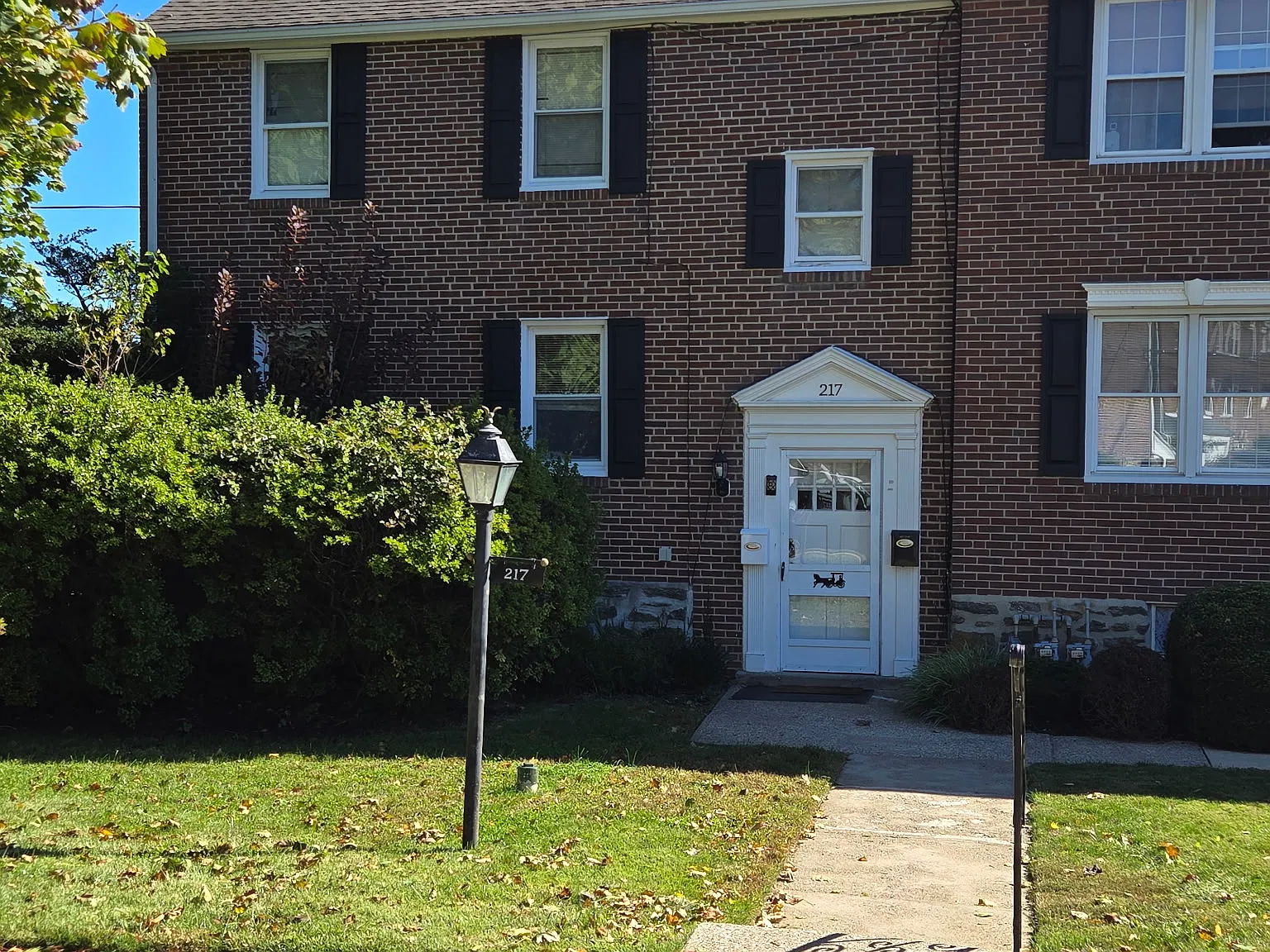 Pilgrim Gardens, Drexel Hill — Photo 1
