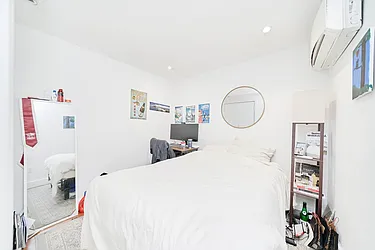 Rented by Living New York