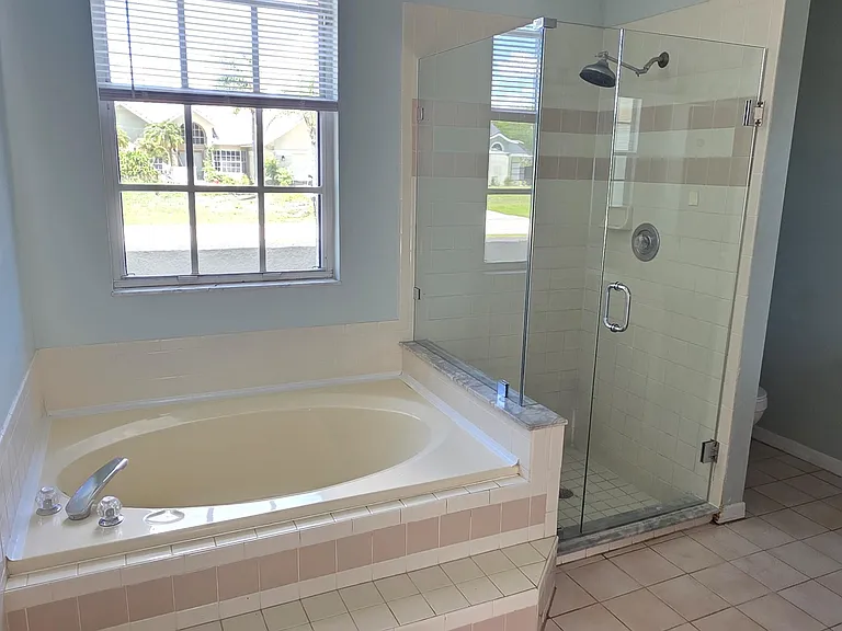 2820 SE Pace Dr — Photo 10