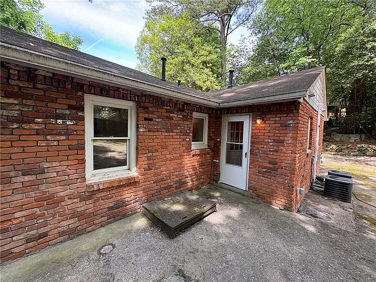 515 Allen Rd NE #A — Photo 23