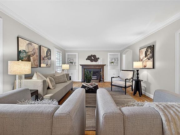 5th image of 1109 Ditchley Rd