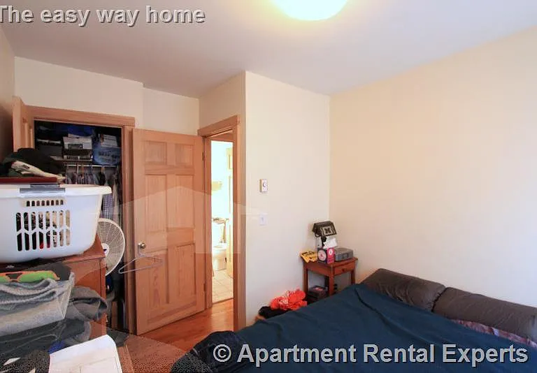 43 Ivaloo St #2 — Photo 10