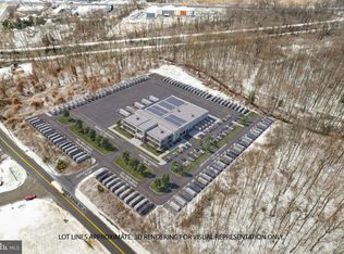 220 Bakers Basin Rd, Lawrence Township, NJ 08648