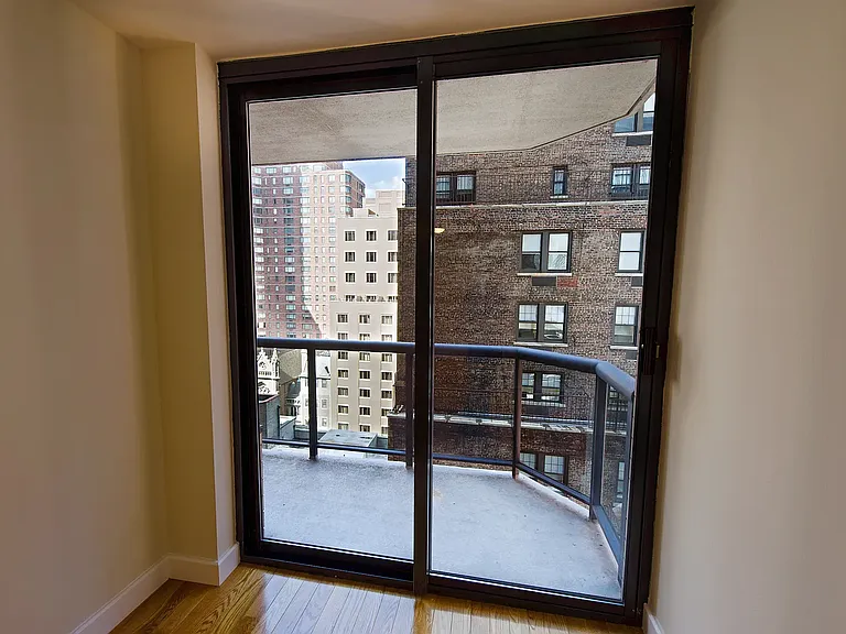 235 W 48th St #12C — Photo 6