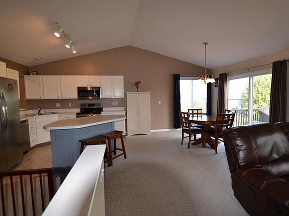 4th image of 10257 Summerwood Dr