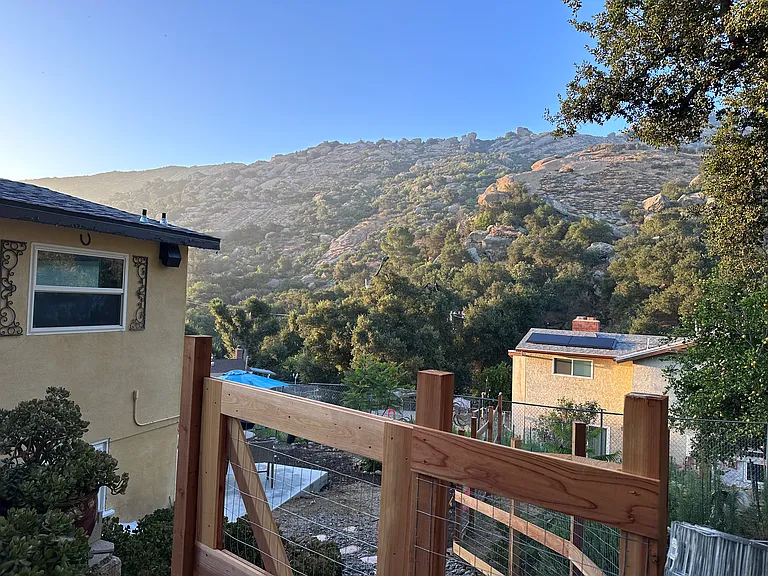 1070 Alta Vista Rd — Photo 16