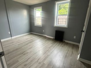 215 Edwards Pl APT 1, Yonkers, NY 10703
