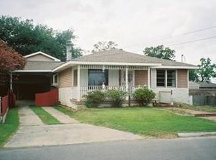 2412 Lyndell Dr, Chalmette, LA 70043