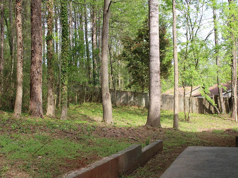 1386 Williamsburg Ln — Photo 35