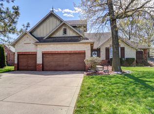 616 E Bayshore Dr, Ozark, MO 65721