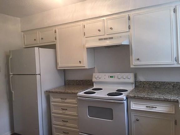 5th image of 507 Norwood Cir W #509