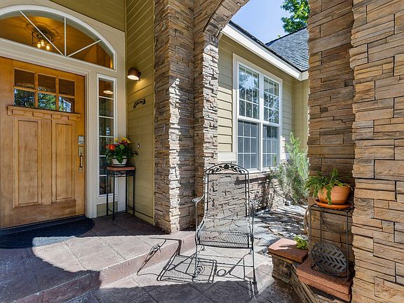 4th image of 365 S Timber Creek Dr