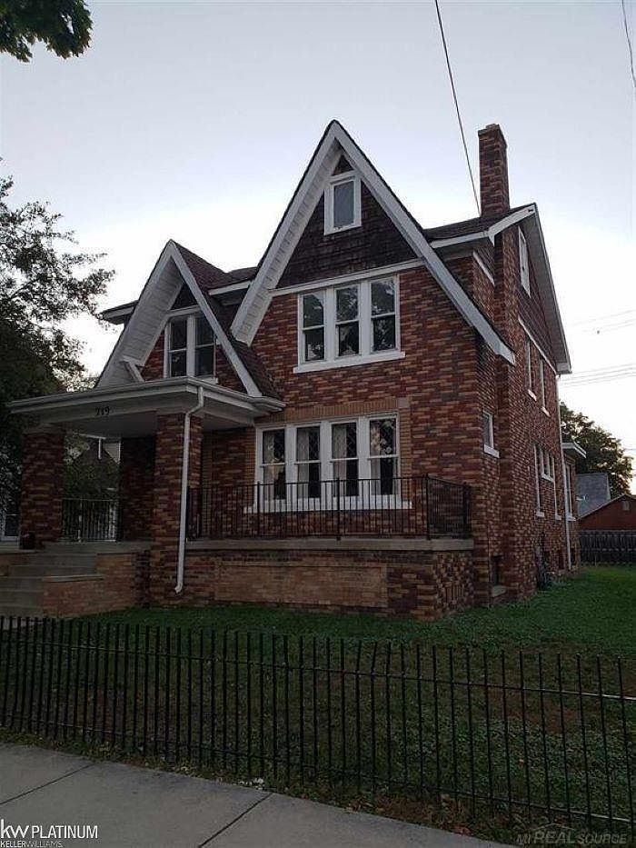 219 N Main St, Marine City, MI 48039 Zillow