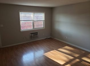 309 N Marshall Ave APT 10, Clarksville, IN 47129