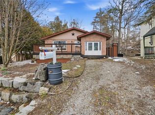 5 Pineway Ave, Georgina, ON L4P 1X8