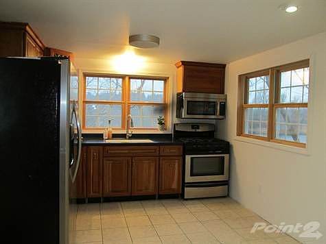 1st image of 250 Grove St